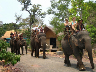 tour du lich tay nguyen