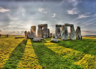 Du lịch Anh “check-in” ngay tháp đồng hồ Big Ben